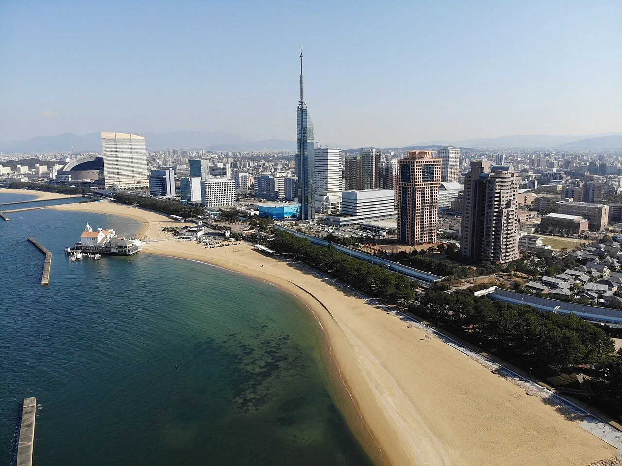 Fukuoka Tower and the Seaside Momochi skyline